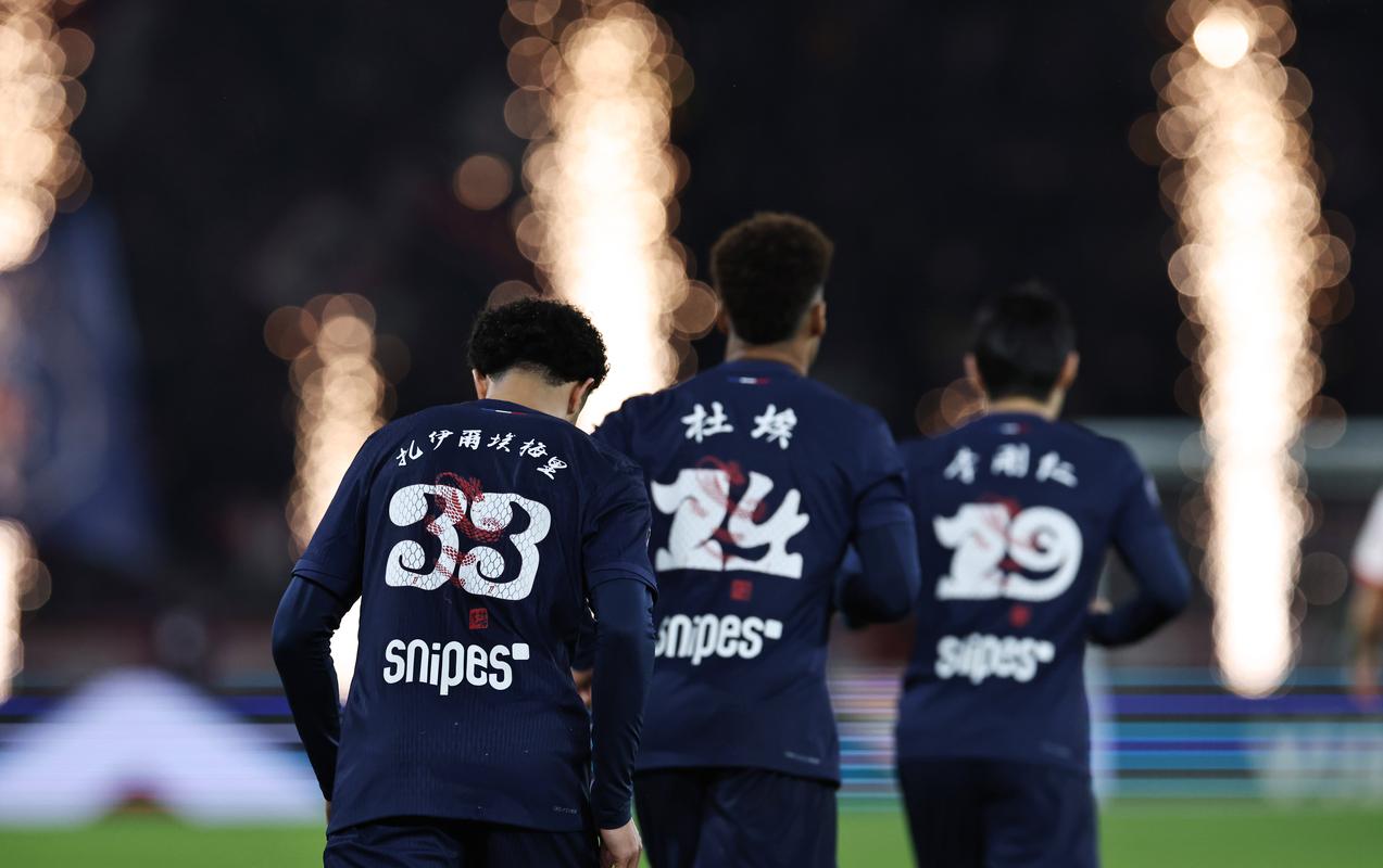 每体：弗里克在密切关注赛义德-马拉，预计科隆要价3000万欧（每体：弗里克持续考察赛义德-马拉，科隆估值约3000万欧）