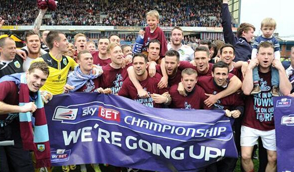 詹姆斯关键助攻锁定胜利（詹姆斯妙传定胜局）