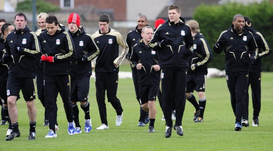 中超：山东泰山客场2-0完胜青岛队