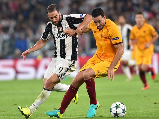 记者：罗马已与齐尔克泽经纪人谈判，球员愿意接受降薪（记者：罗马已与齐尔克泽经纪团队接触，球员愿意降薪）