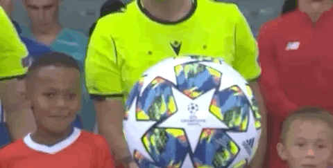 国脚连续两轮进球，状态火热