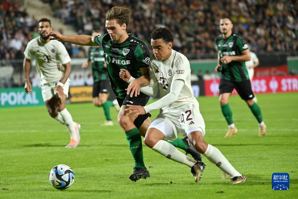 博主：日本U15有14人首次入选，首战国足U15三球取胜（博主称日本U15迎来14名首次入选球员，首战净胜三球击败国足U15）