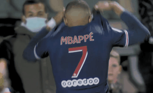 12战砍311分！杜兰特成为火箭队史最快达成三百分的球员